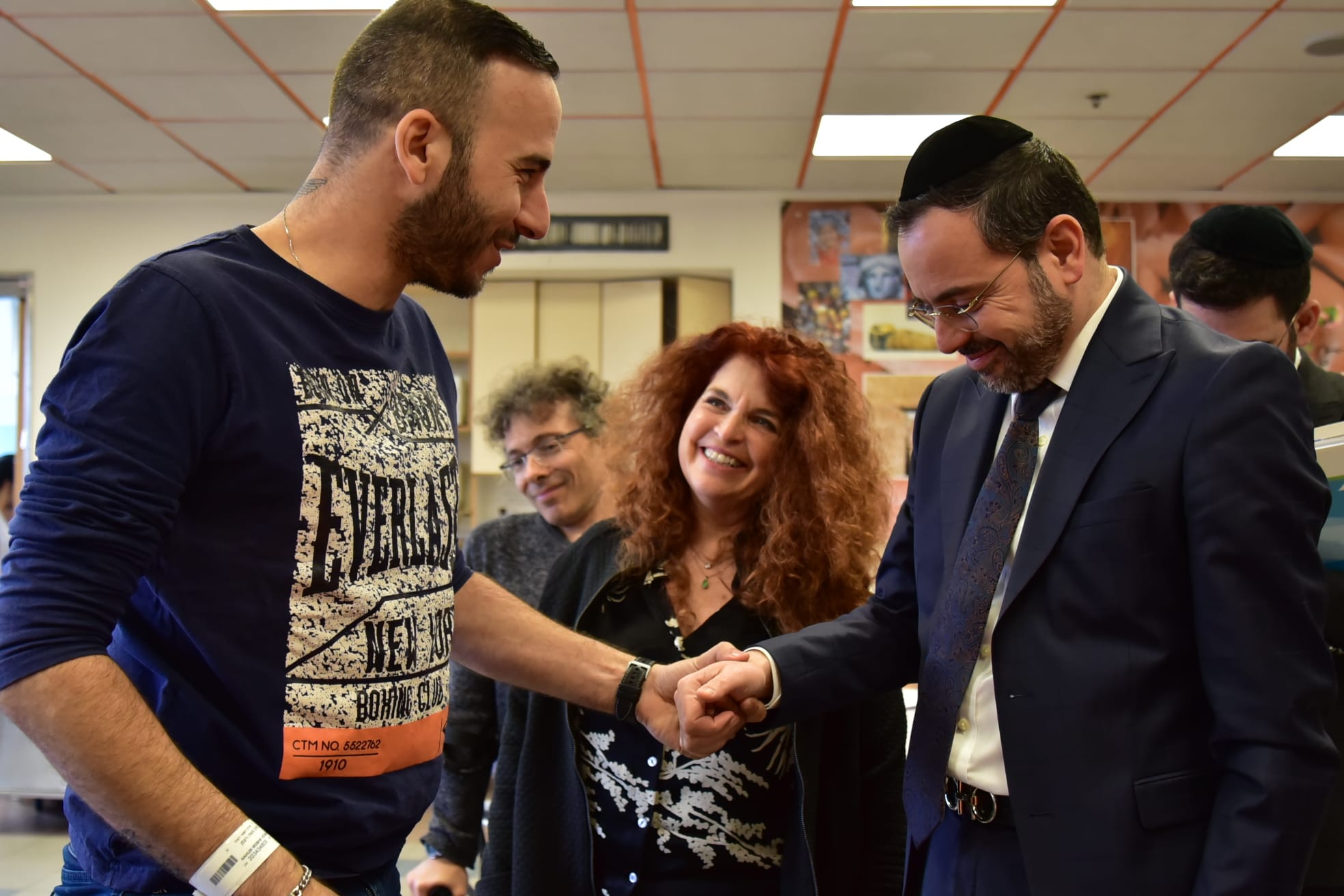 The Minister of Health with patients Moshe Weizman 